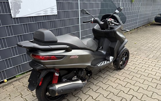 Gebrauchtmotorrad Piaggio MP3 500 hpe Exclusive - Bild 4