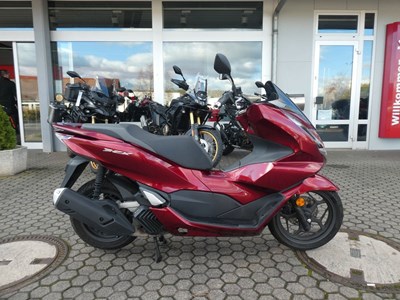 PCX125