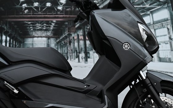 Gebrauchtmotorrad Yamaha XMAX 400 - Bild 2