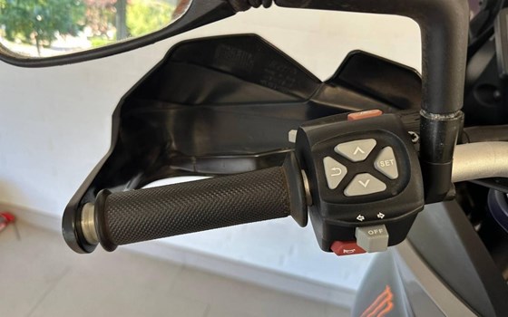 Gebrauchtmotorrad KTM 1050 Adventure - Bild 12