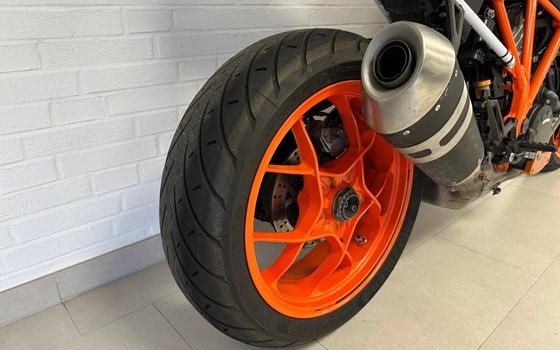 Gebrauchtmotorrad KTM 1290 Super Duke R - Bild 2