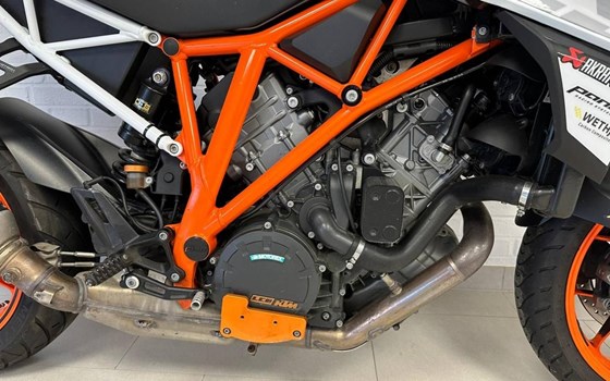 Gebrauchtmotorrad KTM 1290 Super Duke R - Bild 3
