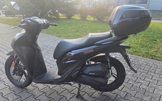 Gebrauchtmotorrad Honda SH125i - Bild 4