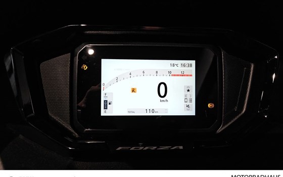 Gebrauchtmotorrad Honda Forza 125 Special Edition - Bild 4