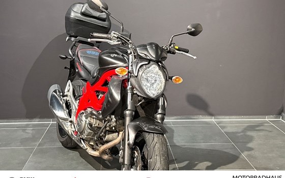 Gebrauchtmotorrad Suzuki SFV 650 Gladius - Bild 7