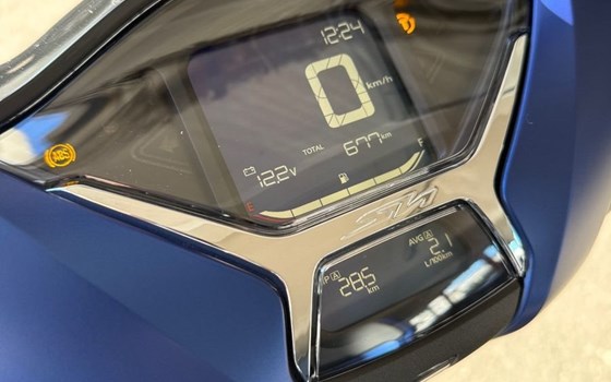 Gebrauchtmotorrad Honda SH125i - Bild 10