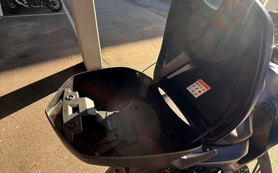 Gebrauchtmotorrad Honda SH125i - Bild 4