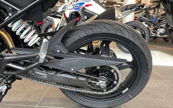 Gebrauchtmotorrad BMW G 310 R - Bild 11