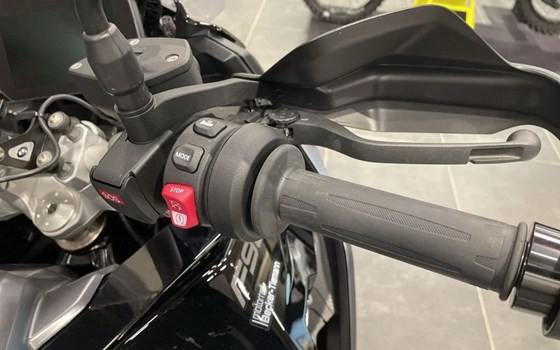 Gebrauchtmotorrad BMW F 900 XR - Bild 12