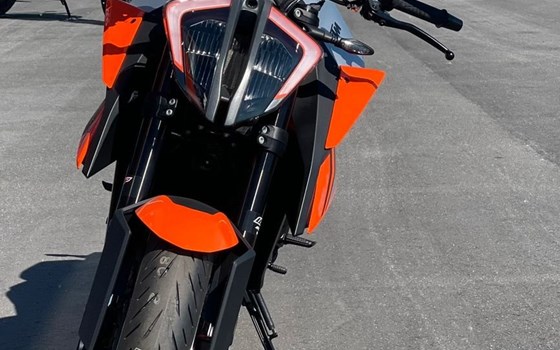Neufahrzeug KTM 1290 Super Duke R EVO - Bild 2