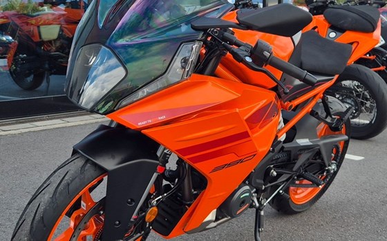 Neufahrzeug KTM RC 390 - Bild 1