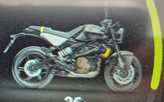 Gebrauchtmotorrad Husqvarna Vitpilen 401 - Bild 6