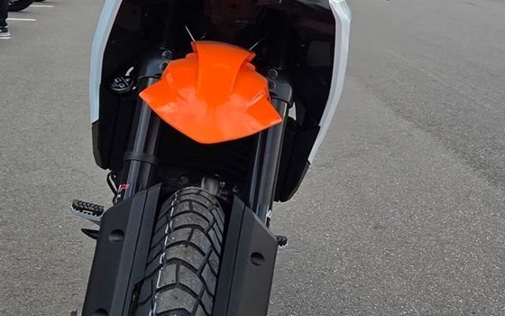 Neufahrzeug KTM 390 Adventure X - Bild 7