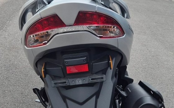 Gebrauchtmotorrad Suzuki Burgman 400 - Bild 4