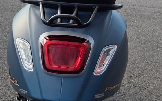 Neufahrzeug Vespa Primavera 50 Officina 8 - Bild 4