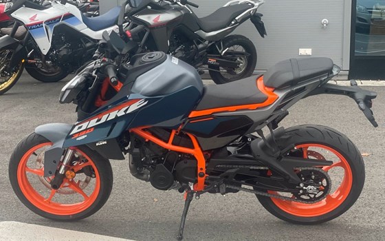 Neufahrzeug KTM 390 Duke - Bild 7
