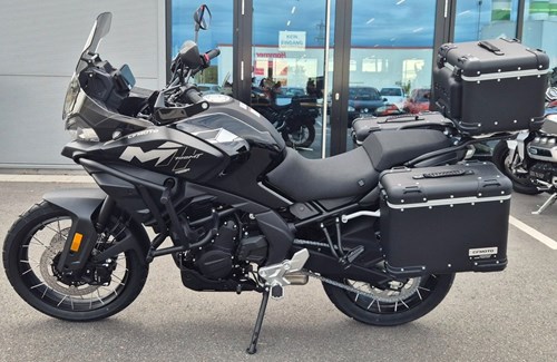 Neumotorrad CFMOTO 700MT