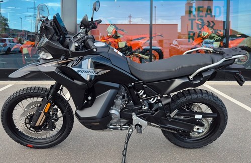 Neumotorrad CFMOTO 800MT-X