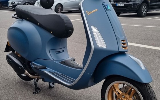 Neufahrzeug Vespa Primavera 125 Officina 8 - Bild 3