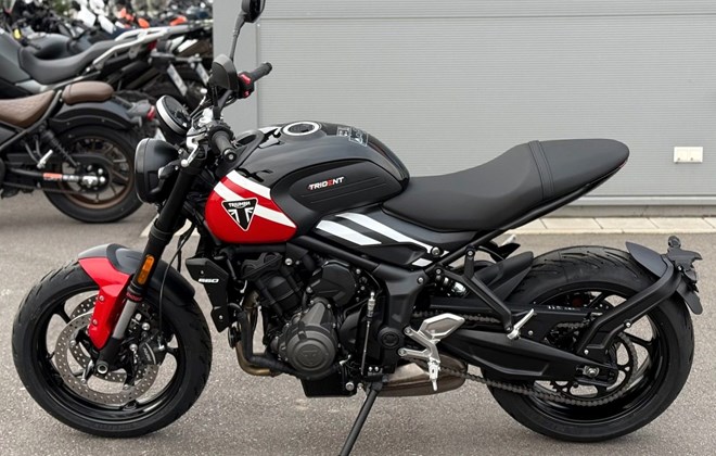 Triumph Trident 660