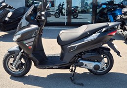 Neumotorrad Aprilia SXR 50