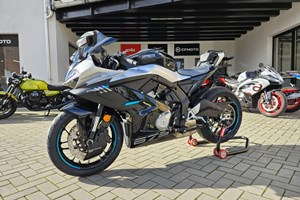 Angebot CFMOTO 675SR-R