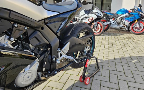 Neufahrzeug CFMOTO 675SR-R - Bild 8
