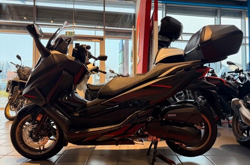 Honda Forza 125