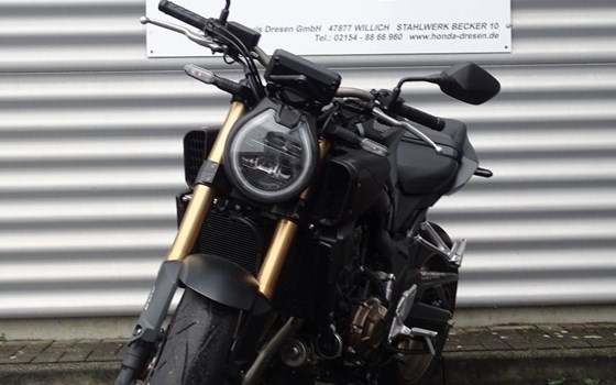 Gebrauchtmotorrad Honda CB650R E-Clutch - Bild 2