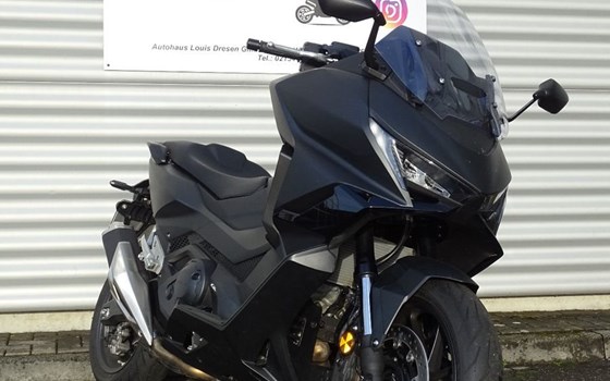 Gebrauchtmotorrad Honda Forza 750 - Bild 2