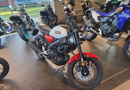 Neumotorrad Yamaha XSR125
