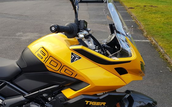 Gebrauchtmotorrad Triumph Tiger Sport 800 - Bild 7