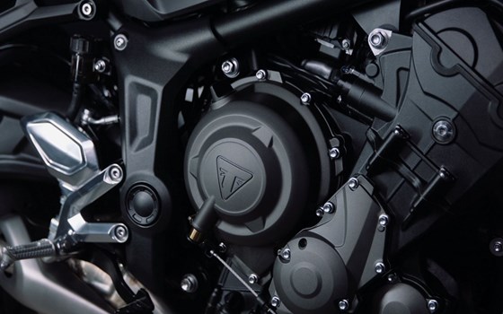 Gebrauchtmotorrad Triumph Trident 660 - Bild 7
