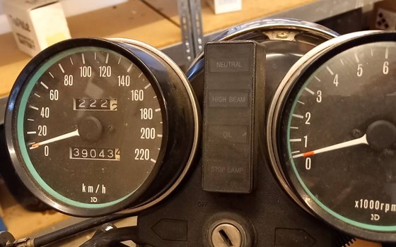 Gebrauchtmotorrad Kawasaki Z650 - Bild 5