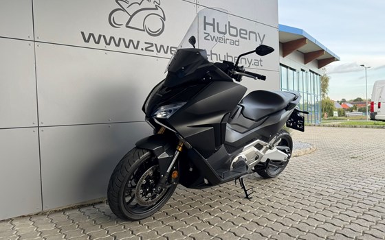 Gebrauchtmotorrad Honda Forza 750 - Bild 5