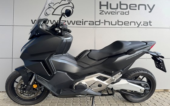 Gebrauchtmotorrad Honda Forza 750 - Bild 6