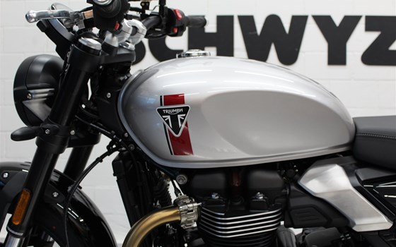 Neufahrzeug Triumph Speed Twin 900 - Bild 7
