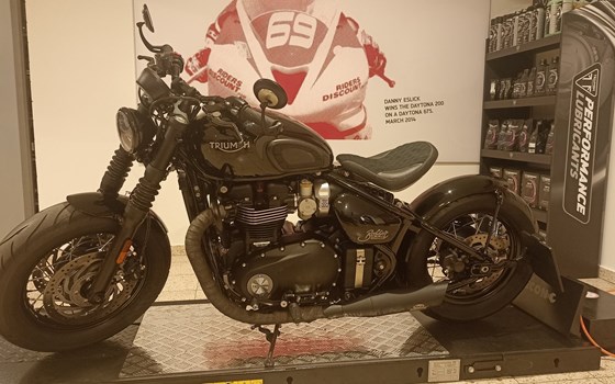 Gebrauchtmotorrad Triumph Bonneville Bobber - Bild 2