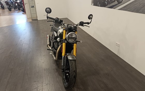 Gebrauchtmotorrad Triumph Speed 400 - Bild 1