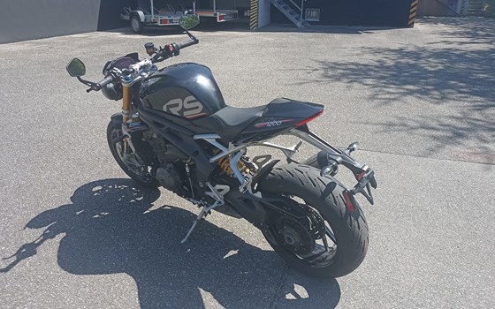Gebrauchtmotorrad Triumph Speed Triple 1200 RS - Bild 5