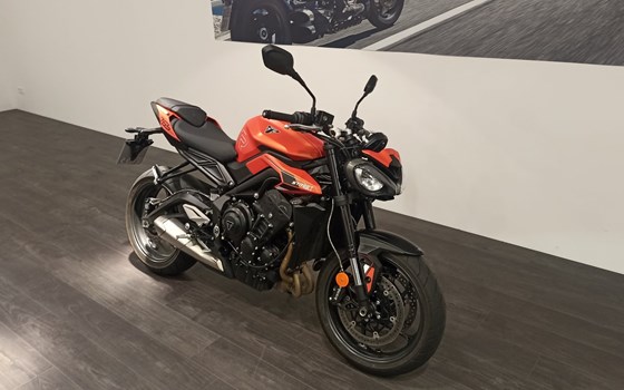 Gebrauchtmotorrad Triumph Street Triple S A2 - Bild 2