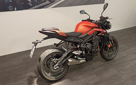 Gebrauchtmotorrad Triumph Street Triple S A2 - Bild 4