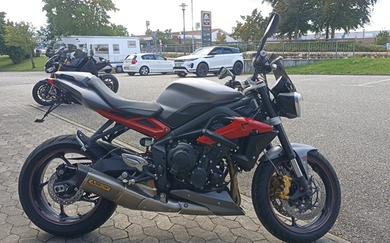 Gebrauchtmotorrad Triumph Street Triple 765 R - Bild 4