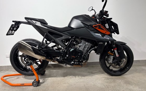 Gebrauchtmotorrad KTM 990 Duke - Bild 1