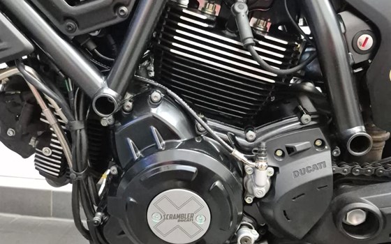 Gebrauchtmotorrad Ducati Scrambler Full Throttle - Bild 18