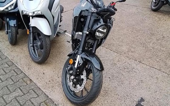Neufahrzeug Honda CB125R - Bild 9