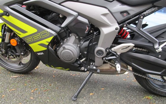 Gebrauchtmotorrad Triumph Daytona 660 - Bild 5