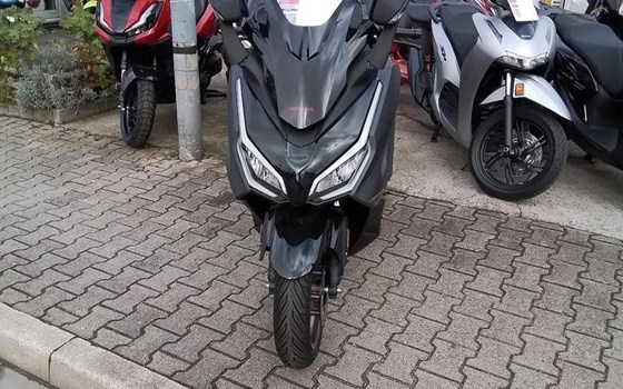 Neufahrzeug Honda Forza 300 - Bild 4