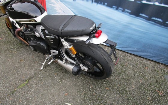 Gebrauchtmotorrad Triumph Speed Twin 1200 RS - Bild 9