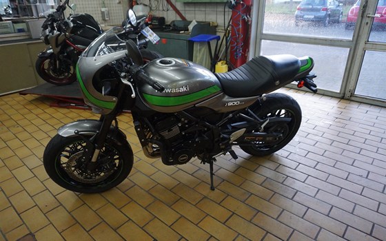 Gebrauchtmotorrad Kawasaki Z900 RS Cafe - Bild 3